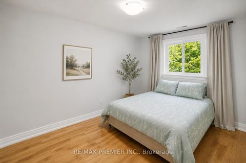 Photo 25 at 115 William Roe Boulevard, Central Newmarket, Newmarket