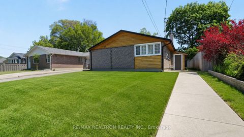 Photo 2 at 107 Kirker Avenue, Woburn, Toronto