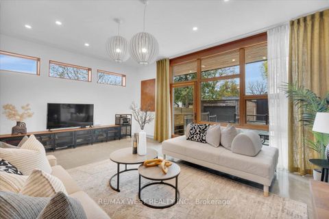 Photo 7 at 38 Smithfield Drive, Queensway, Toronto