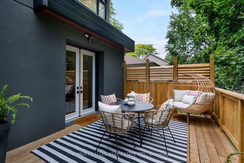 Photo 13 at 90 Great Oak Drive, Rosethorn, Toronto