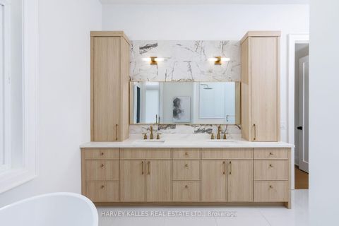Photo 29 at 90 Great Oak Drive, Rosethorn, Toronto