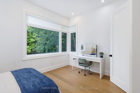 Photo 38 at 90 Great Oak Drive, Rosethorn, Toronto