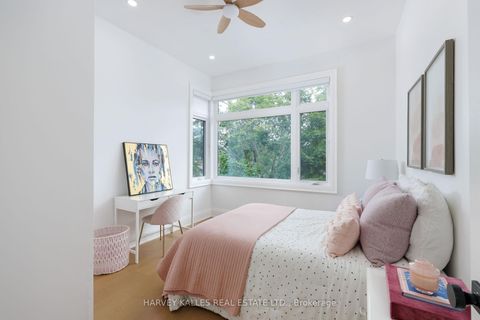 Photo 42 at 90 Great Oak Drive, Rosethorn, Toronto