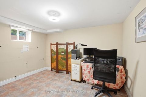 Photo 27 at 26 Deevale Road, CFB, Toronto