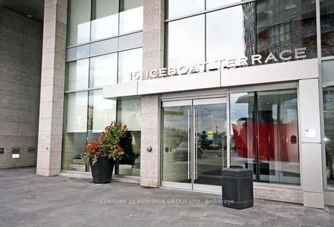 Photo 2 at 2009 - 15 Iceboat Terrace, Waterfront Communities C1, Toronto
