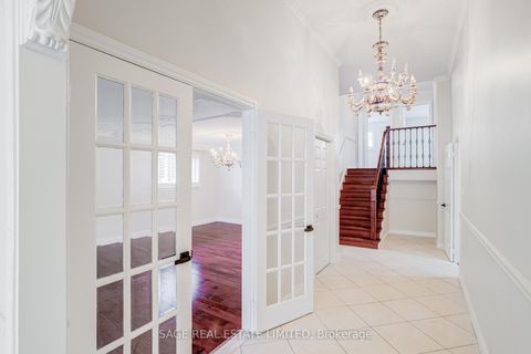 Photo 3 at 40 Beamsville Drive, L'Amoreaux, Toronto