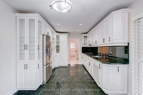 Photo 9 at 40 Beamsville Drive, L'Amoreaux, Toronto
