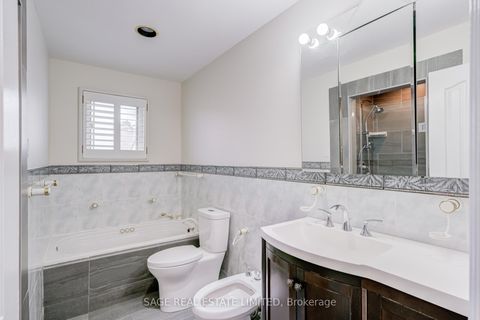Photo 21 at 40 Beamsville Drive, L'Amoreaux, Toronto
