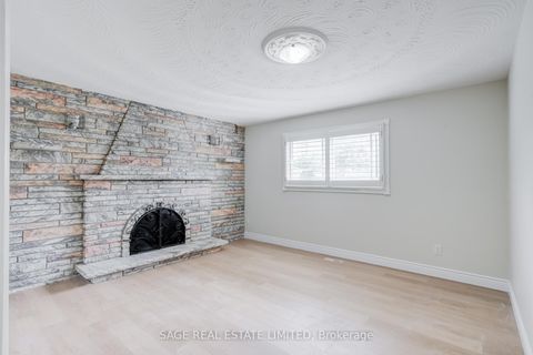 Photo 25 at 40 Beamsville Drive, L'Amoreaux, Toronto