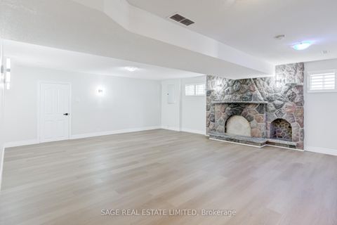 Photo 32 at 40 Beamsville Drive, L'Amoreaux, Toronto