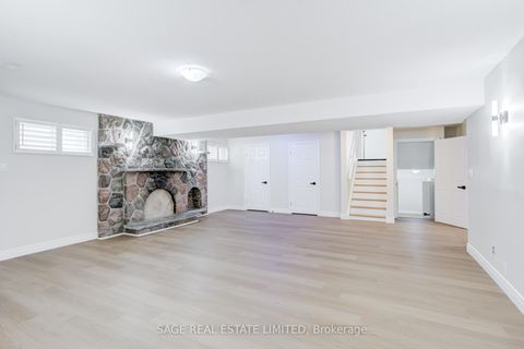 Photo 33 at 40 Beamsville Drive, L'Amoreaux, Toronto