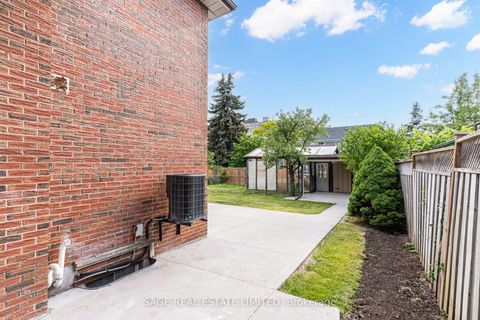Photo 44 at 40 Beamsville Drive, L'Amoreaux, Toronto