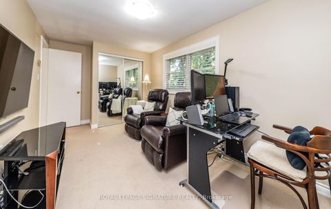 Photo 24 at 2 Gablehurst Crescent, Sullivan, Toronto