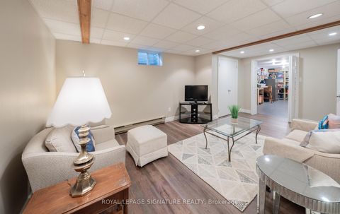 Photo 32 at 2 Gablehurst Crescent, Sullivan, Toronto