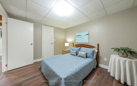 Photo 34 at 2 Gablehurst Crescent, Sullivan, Toronto