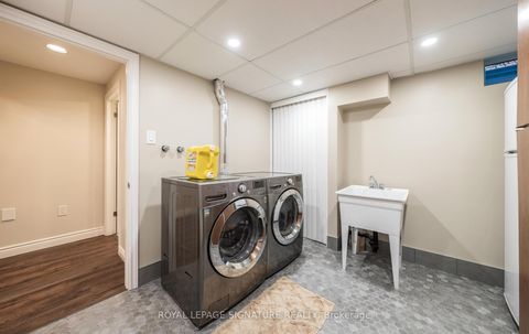 Photo 37 at 2 Gablehurst Crescent, Sullivan, Toronto