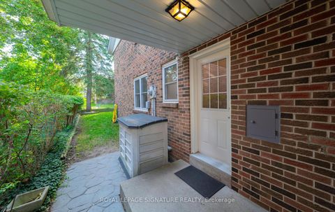 Photo 38 at 2 Gablehurst Crescent, Sullivan, Toronto