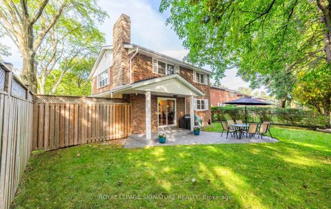 Photo 40 at 2 Gablehurst Crescent, Sullivan, Toronto