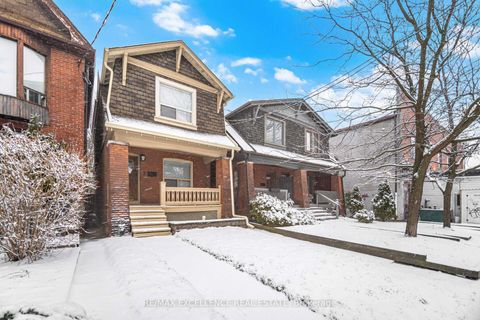 Photo 4 at 7 Arundel Avenue, Danforth, Toronto