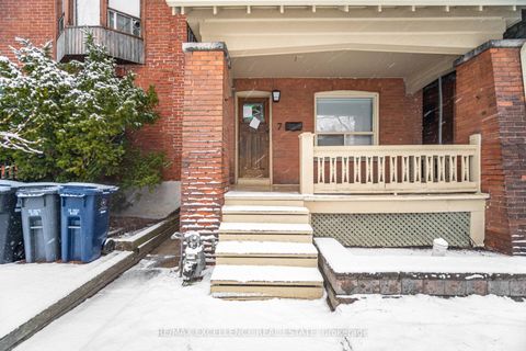 Photo 5 at 7 Arundel Avenue, Danforth, Toronto
