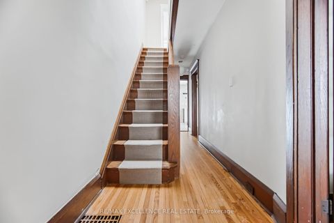 Photo 24 at 7 Arundel Avenue, Danforth, Toronto