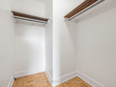 Photo 22 at 708 - 10 Edgecliff Golfway, Flemingdon Park, Toronto