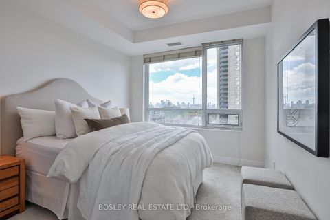 Photo 16 at 701 - 500 St Clair Avenue W, Forest Hill South, Toronto