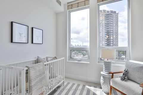 Photo 19 at 701 - 500 St Clair Avenue W, Forest Hill South, Toronto