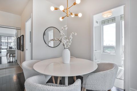 Photo 23 at 701 - 500 St Clair Avenue W, Forest Hill South, Toronto