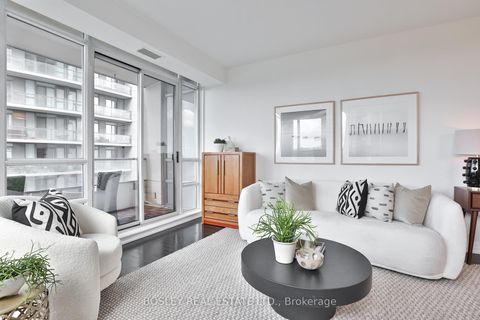 Photo 33 at 701 - 500 St Clair Avenue W, Forest Hill South, Toronto