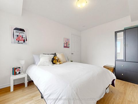 Photo 14 at 1039 - 60 Heintzman Street, Junction Area, Toronto