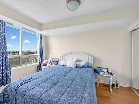 Photo 9 at 1019 - 700 Humberwood Boulevard, Kipling, Toronto