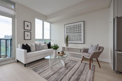 Photo 6 at 622 - 7608 Yonge Street, Yorkhill, Vaughan