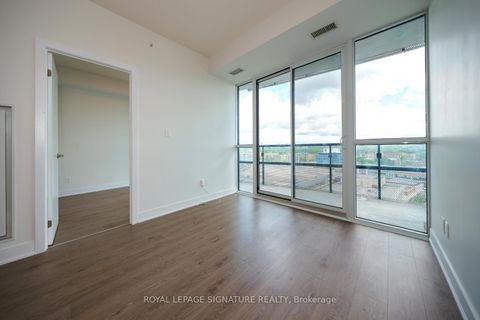 Photo 8 at 1017 - 99 The Donway, Don Mills, Toronto