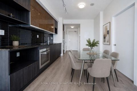Photo 14 at 1017 - 99 The Donway, Don Mills, Toronto