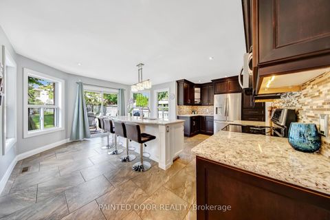 Photo 5 at 96 Ward Drive, Painswick South, Barrie