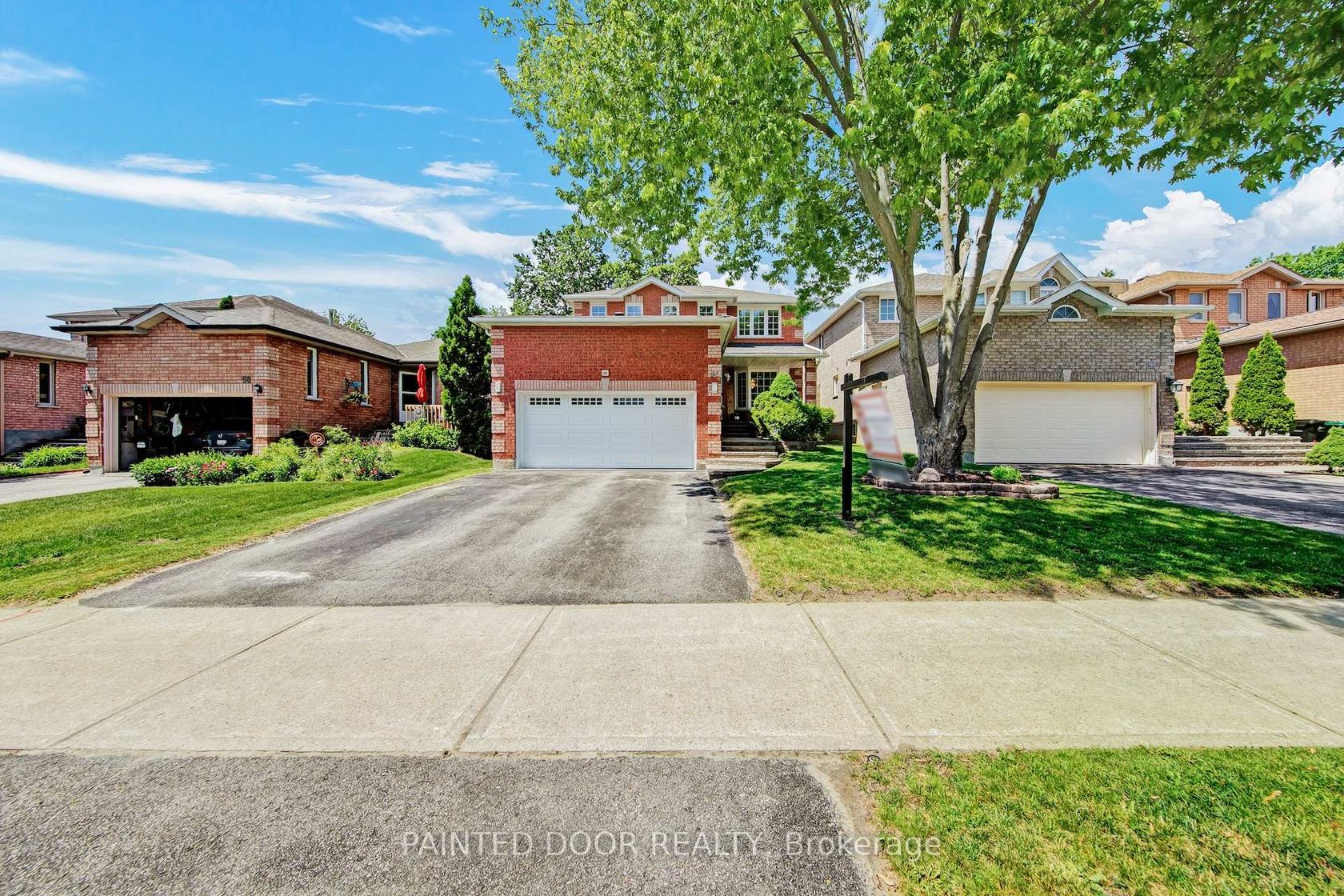 96 Ward Drive, Painswick South, Barrie photo number 2