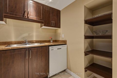 Photo 35 at 51 Gilroy Drive, Dorset Park, Toronto