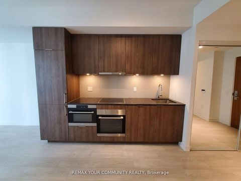 Photo 2 at 408 - 15 Queens Quay E, Waterfront Communities C8, Toronto
