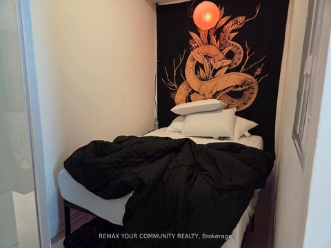 Photo 33 at 408 - 15 Queens Quay E, Waterfront Communities C8, Toronto
