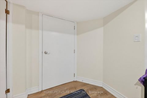 Photo 19 at 21 Aspendale Drive, Bendale, Toronto