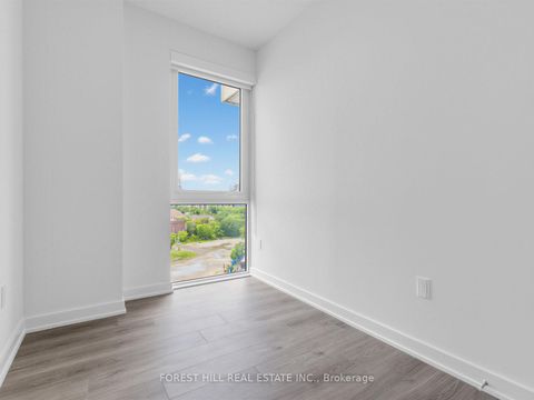 Photo 16 at 807 - 9 Tecumseth Street, Niagara, Toronto