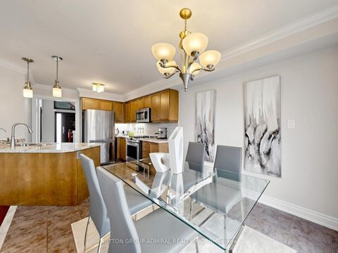 Photo 9 at 32 Beaverbrook Crescent, Rural Vaughan, Vaughan