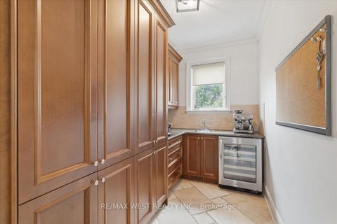 Photo 20 at 36 Danpatrick Drive, Rouge Woods, Richmond Hill