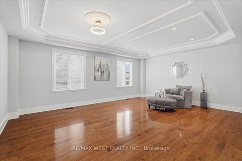 Photo 23 at 36 Danpatrick Drive, Rouge Woods, Richmond Hill