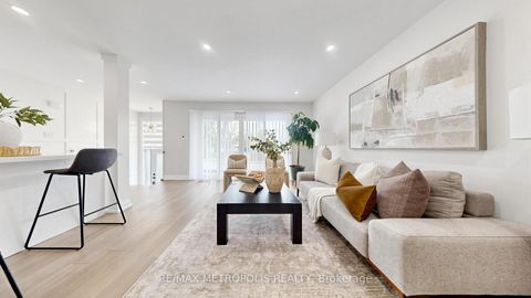 Photo 5 at 62 Davelayne Road, Humbermede, Toronto
