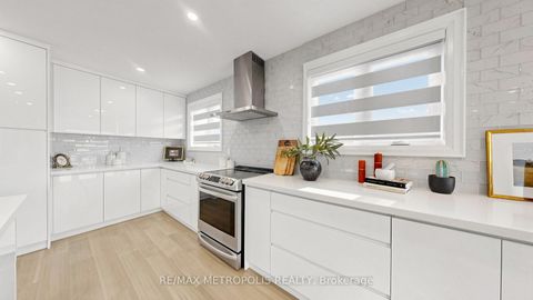 Photo 14 at 62 Davelayne Road, Humbermede, Toronto