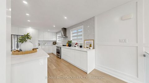 Photo 17 at 62 Davelayne Road, Humbermede, Toronto