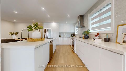 Photo 18 at 62 Davelayne Road, Humbermede, Toronto