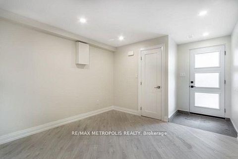 Photo 42 at 62 Davelayne Road, Humbermede, Toronto